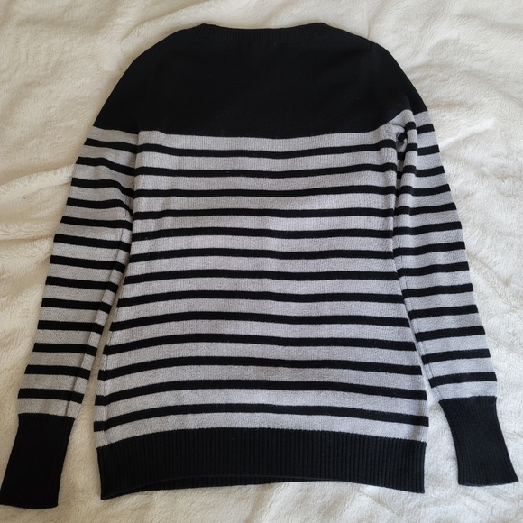 EXPRESS Black/Grey Striped Sweater - Picture 5 of 9